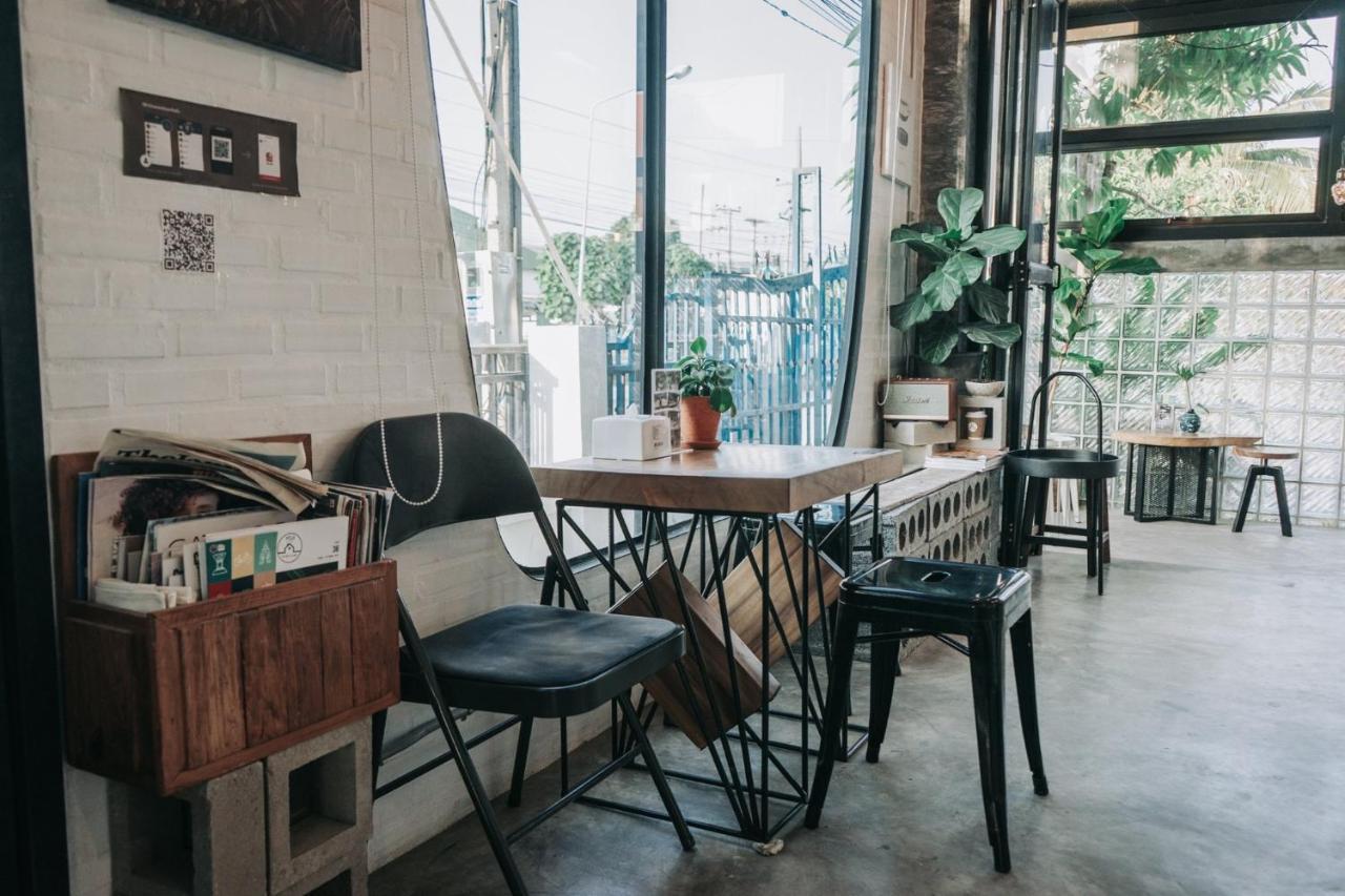 Yoji House And Cafe Hostel Ban Wiang Bagian luar foto
